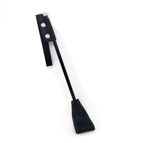Fusta Triangular Cuero 30 CM Fusta Triangular Cuero 30 CM