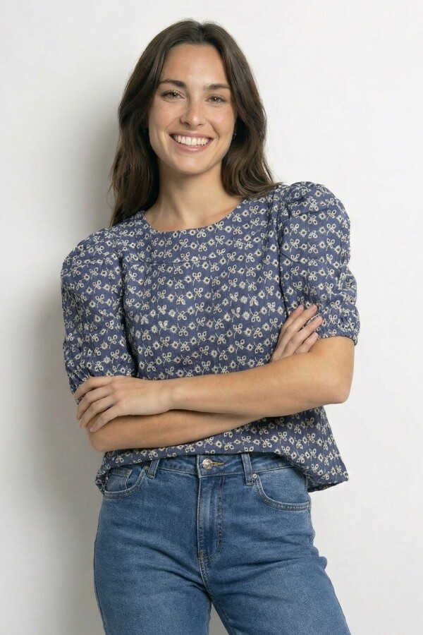 Blusa Iris. Blusa Iris.