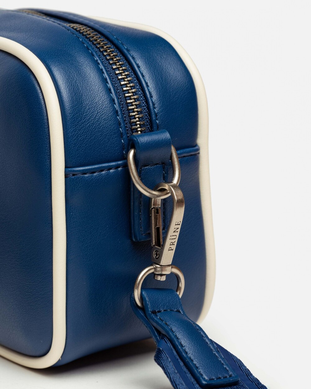Mini bag Club House en efecto cuero liso Azul