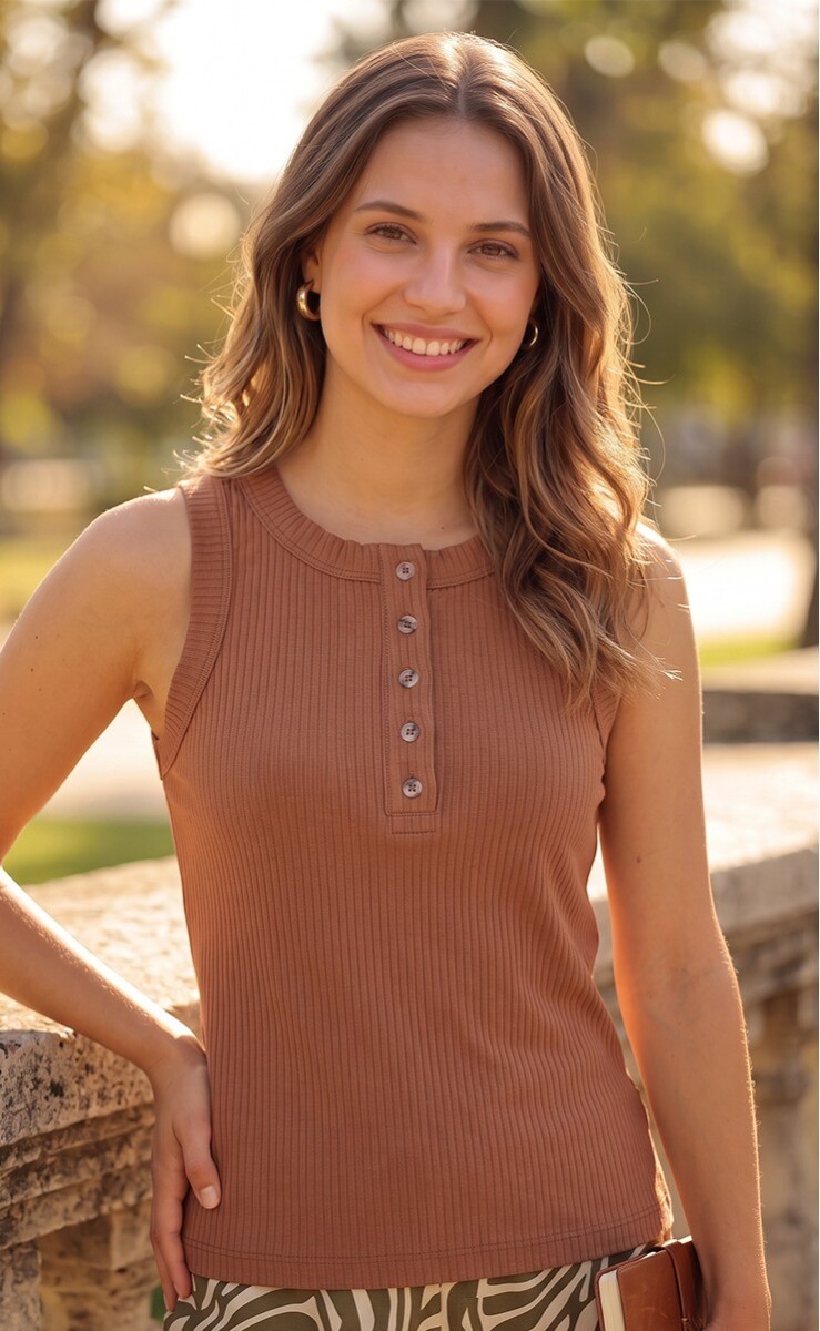 Musculosa Casual. 