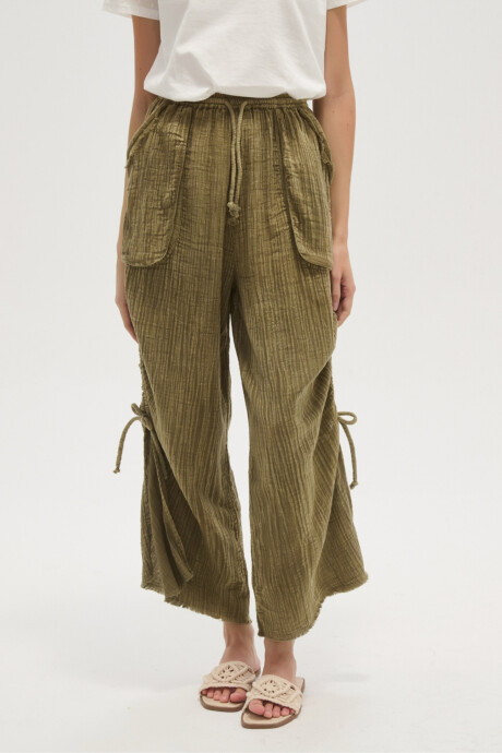 Pantalon Kusa Verde Oliva