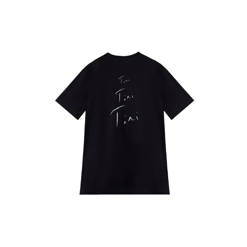 REMERA UNDER ARMOUR TINI FUTTTURA Mujer 6018083-001 Negro