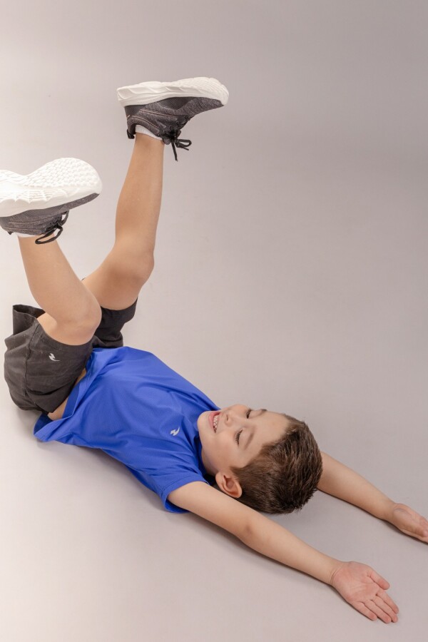 Remera Infantil. Azul Francia.