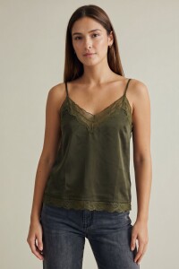 Blusa Satinada Con Encaje Oliva