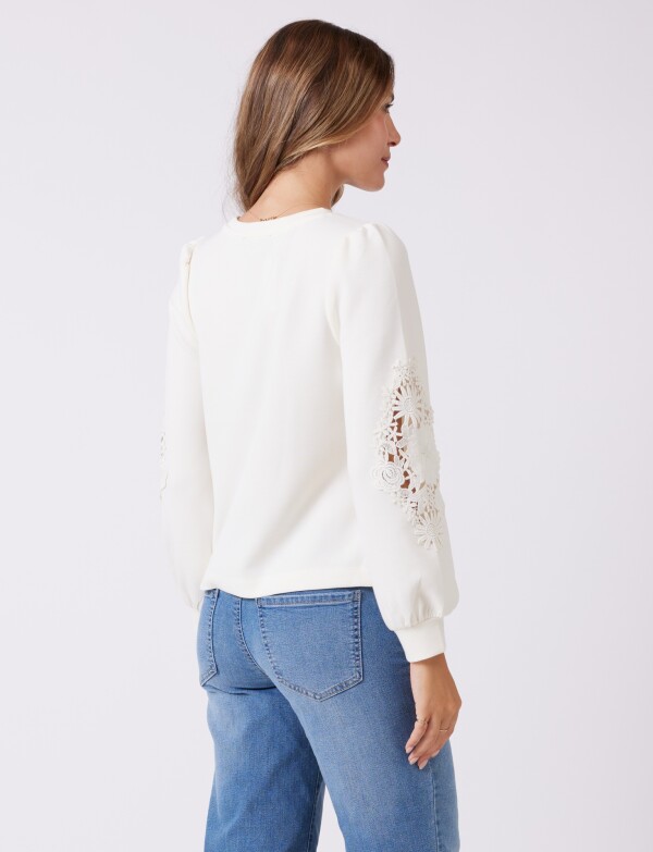 Buzo Aplique Crochet CRUDO