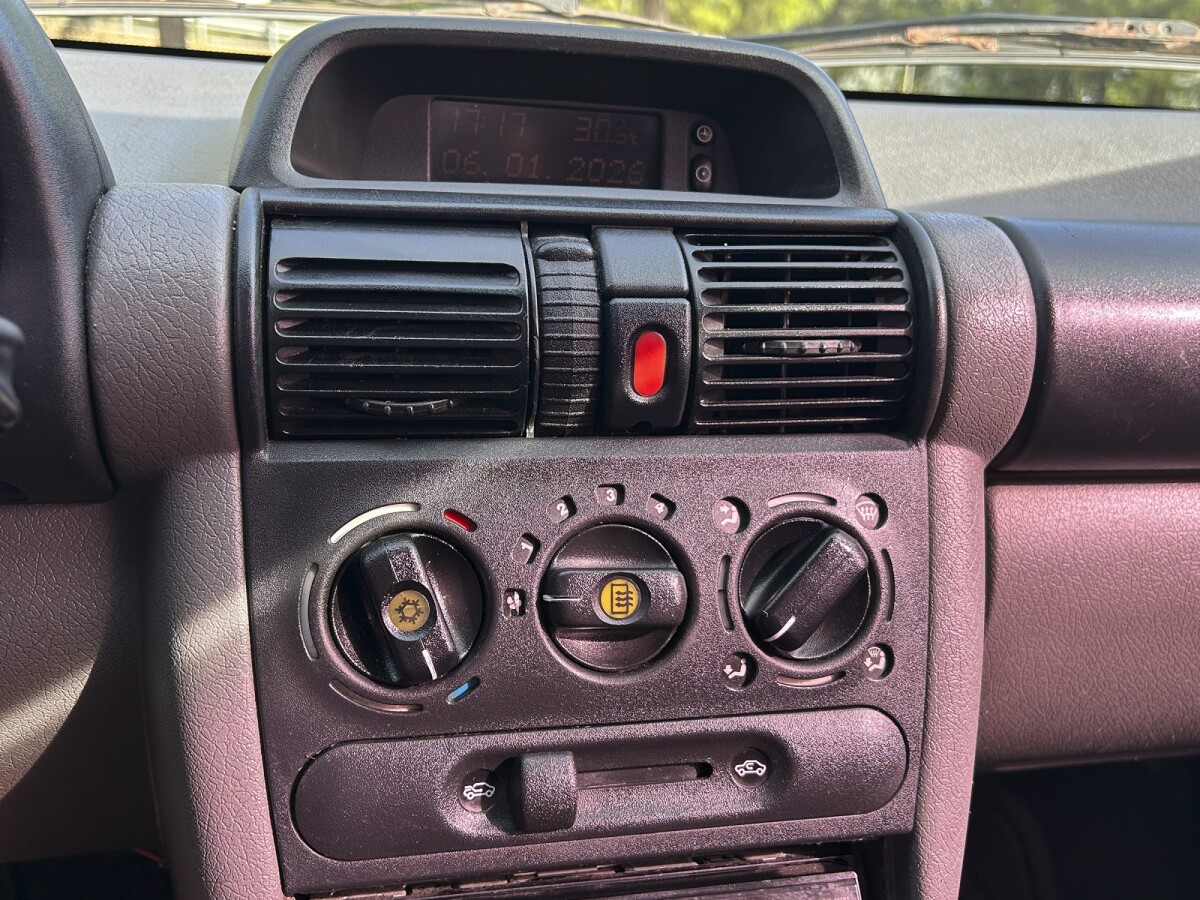 Chevrolet Corsa Classic Super 1.4 | Permuta / Financia Chevrolet Corsa Classic Super 1.4 | Permuta / Financia