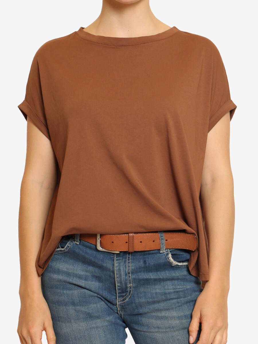 CAMISETA OVERSIZED 