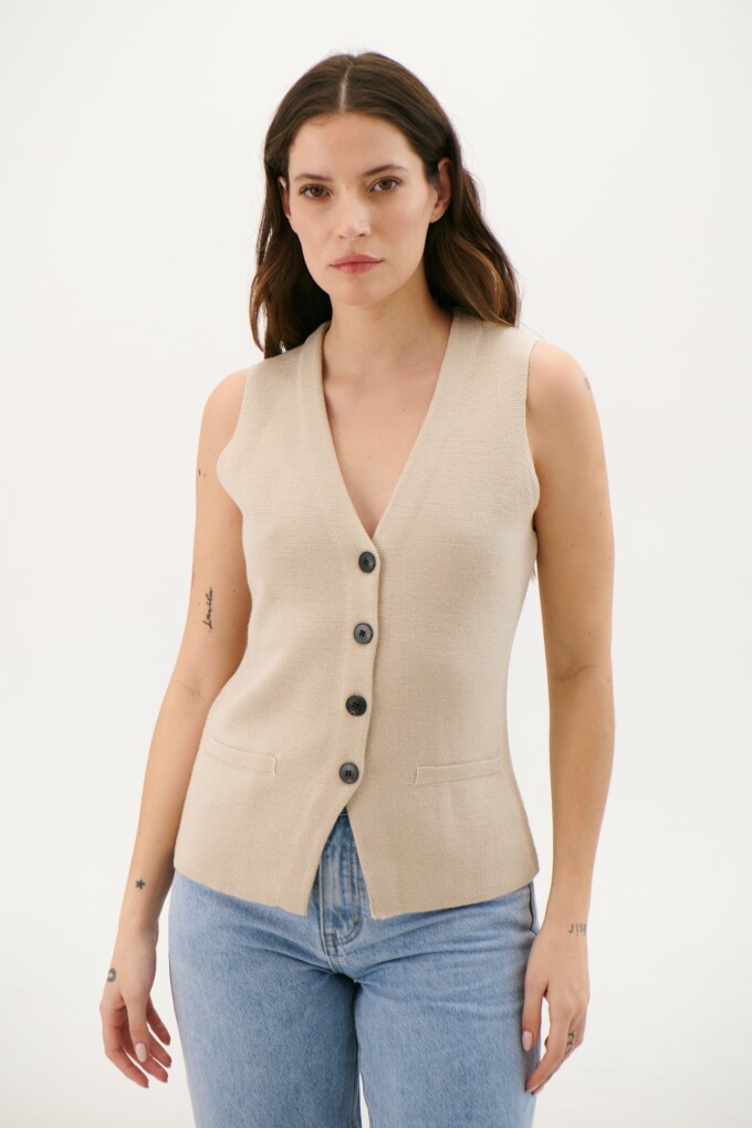 CHALECO TEJIDO BEIGE