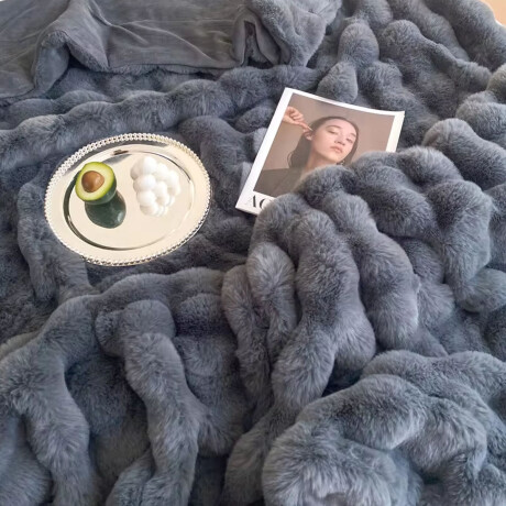 Frazada Manta 2 Plazas Afelpada Pelos Forro Polar Cama Sofá Gris Oscuro