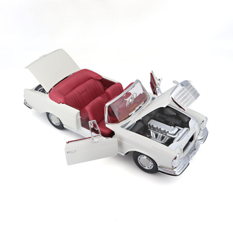 Auto de Colección Maisto 1967 Mercedes Bens 280SE Cabrio Escala 1:18 U