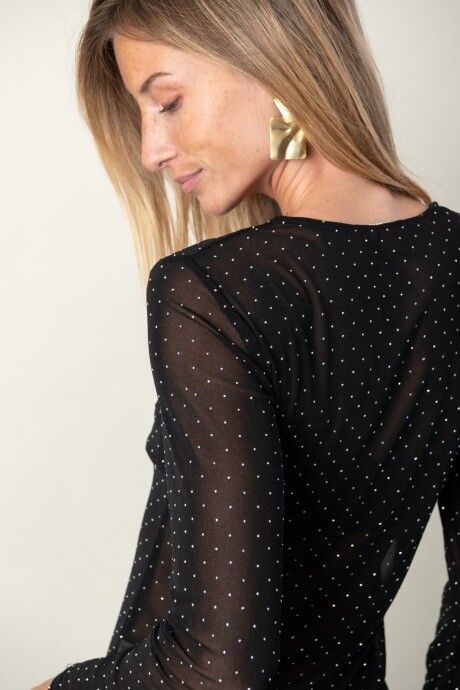 REMERA PERLA NEGRA Negro