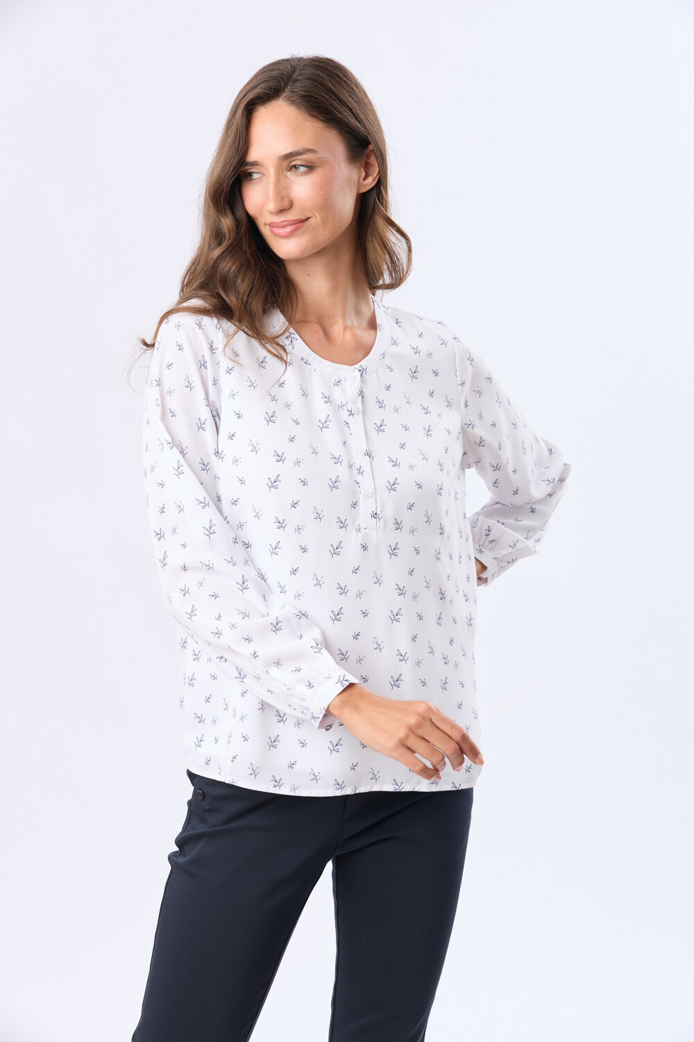 BLUSA CUELLO MAO Hojasazul