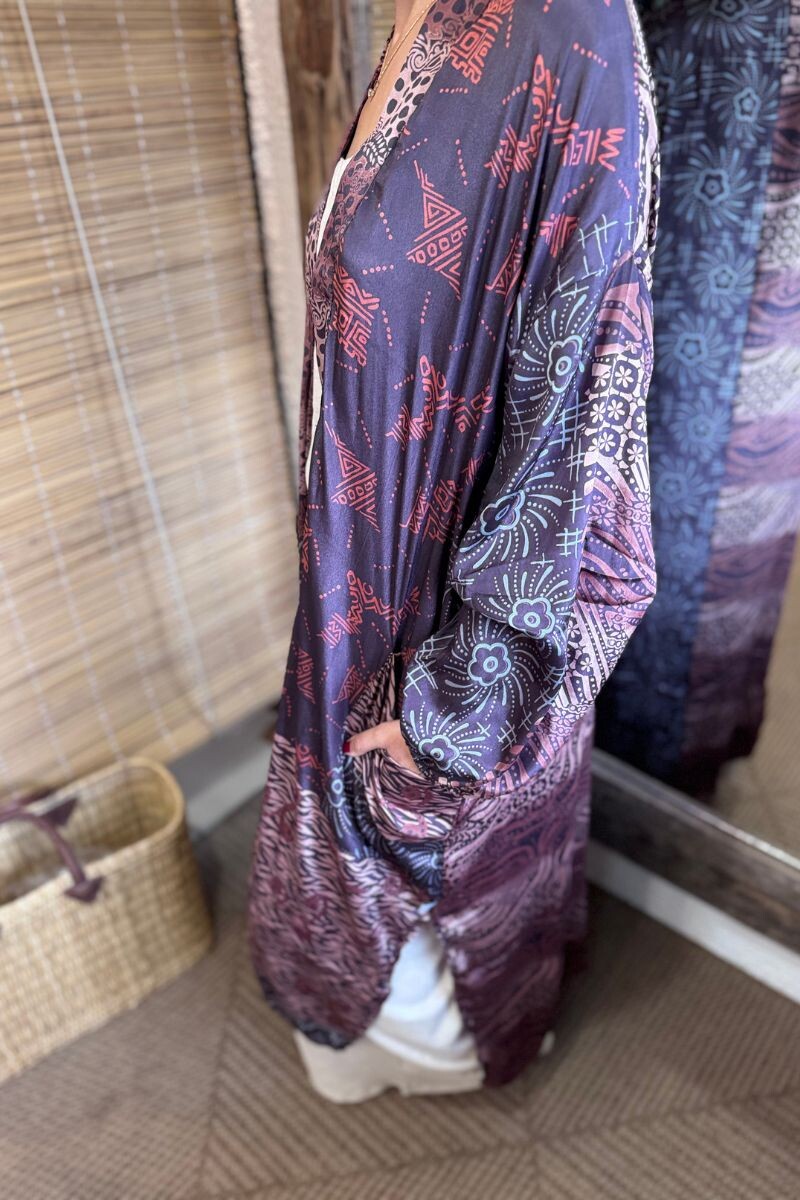 Capa larga de seda Violeta y lilas