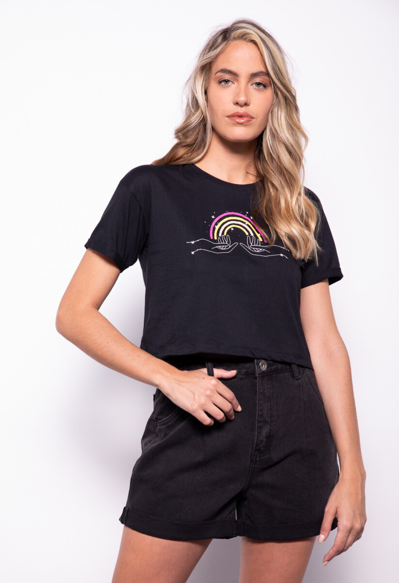 REMERA MAGIC RAINBOW - Negro 