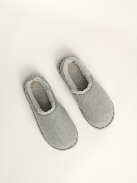 Zueco fieltro Gris