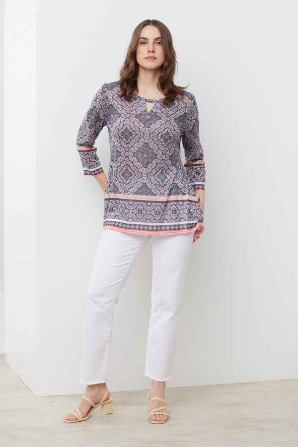 Remera Keyhole NEGRO/MULTI