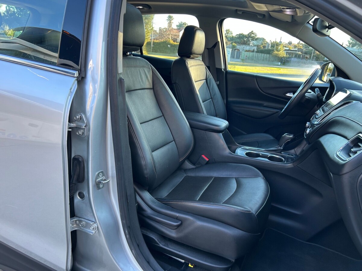 Chevrolet Equinox Premier 1.5 AT 4x4 Extra Full 2020 Chevrolet Equinox Premier 1.5 AT 4x4 Extra Full 2020