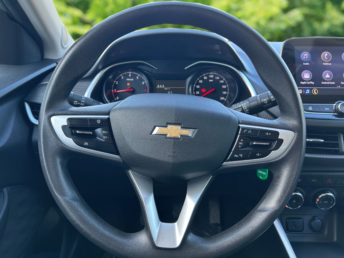 Chevrolet Onix LT 1.0 Extra Full 2024 (Descuenta IVA) Chevrolet Onix LT 1.0 Extra Full 2024 (Descuenta IVA)