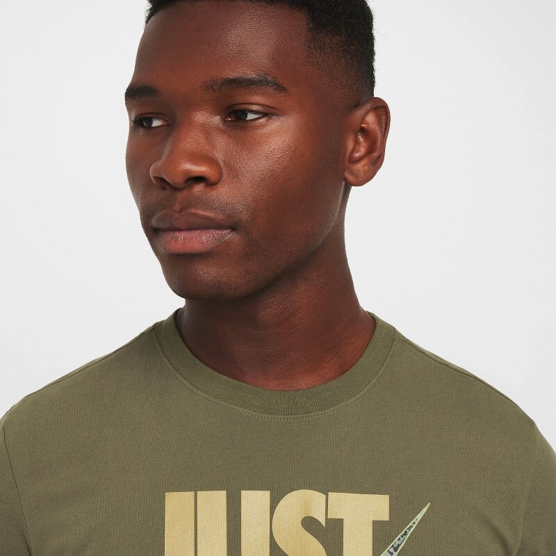 Remera Nike Dri-Fit Tee Camo Just do It de Hombre Verde