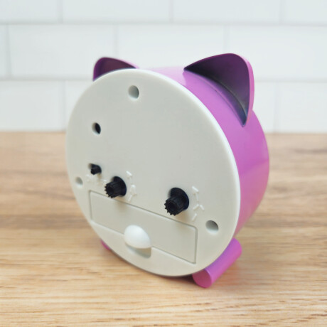 Reloj de escritorio con orejitas de gato Rosado