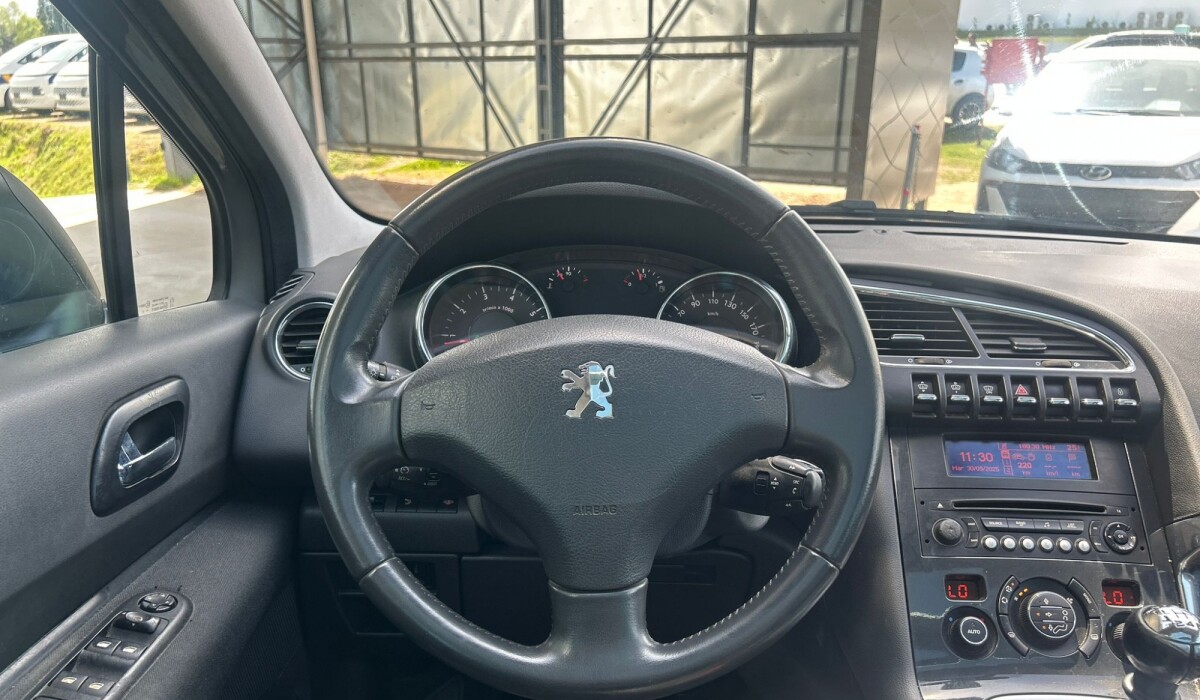 Peugeot 3008 PR 1.6 2012 Peugeot 3008 PR 1.6 2012