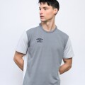 REMERA CUTS Umbro Hombre 059