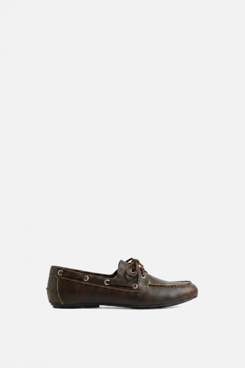 Mocasin acordonado chocolate
