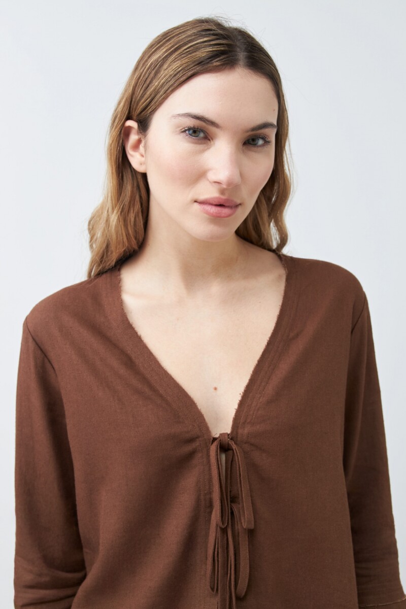 Blusa de lino con lazos chocolate