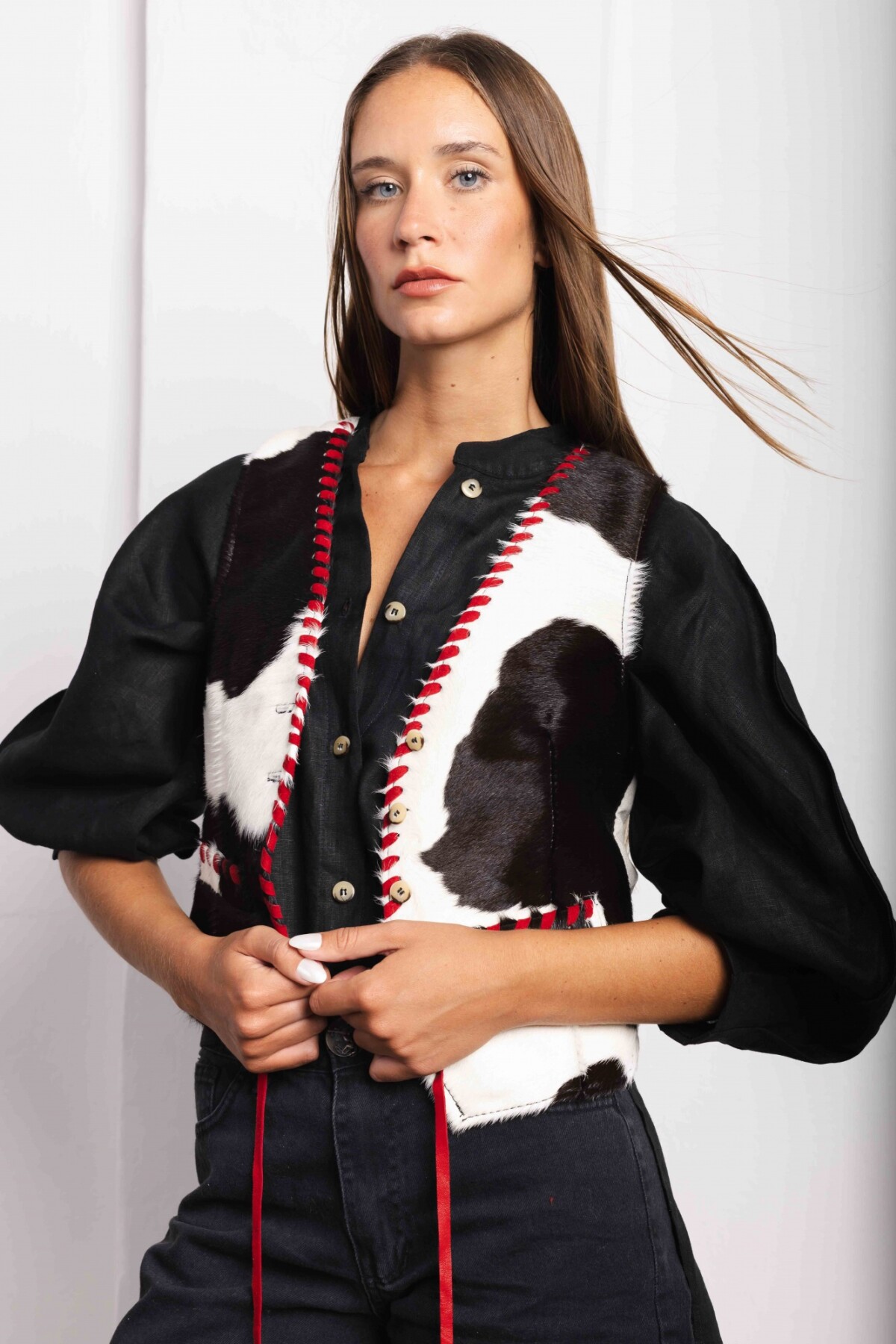 Lady Serrano Cowhide Rojo