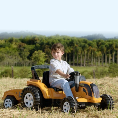 Tractor Biemme Valtra a Batería con Carro 001