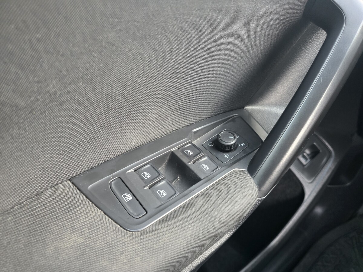 Volkswagen Tiguan Life 1.4 7Pax| Permuta / Financia Volkswagen Tiguan Life 1.4 7Pax| Permuta / Financia