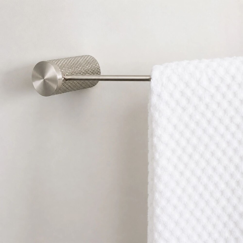 Toallero recto 60 cm SIGNATURE brushed nickel Toallero Recto 60 Cm Signature Brushed Nickel