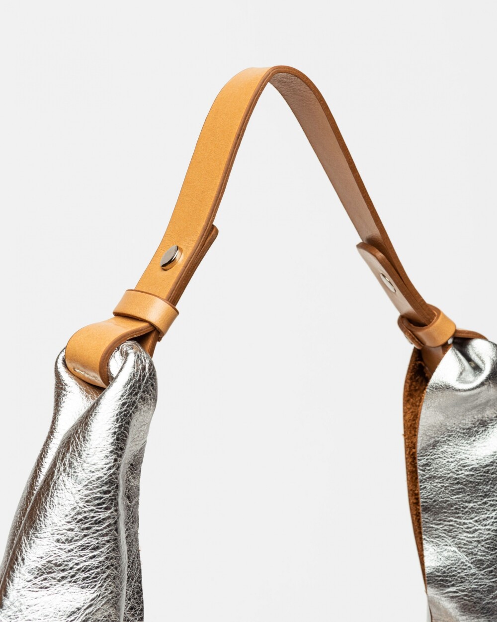 Bolso The Shopping en cuero graneado metalizado Plata