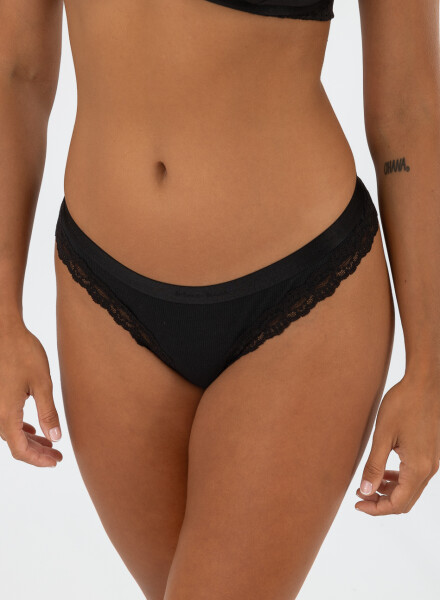 Colaless petra Negro