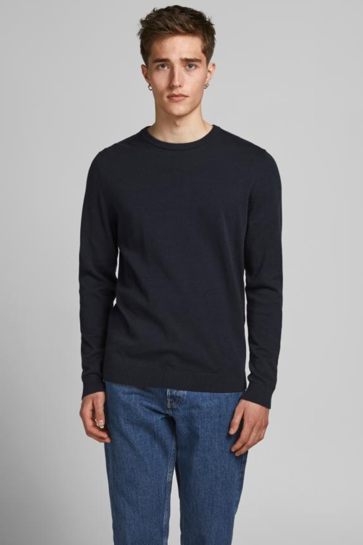 Sweater Basic Clásico Navy Blazer