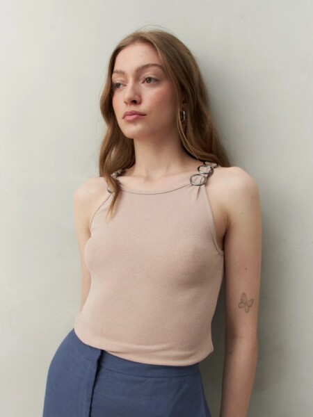 MUSCULOSA D.CASSIN LUCREACIA HUESO