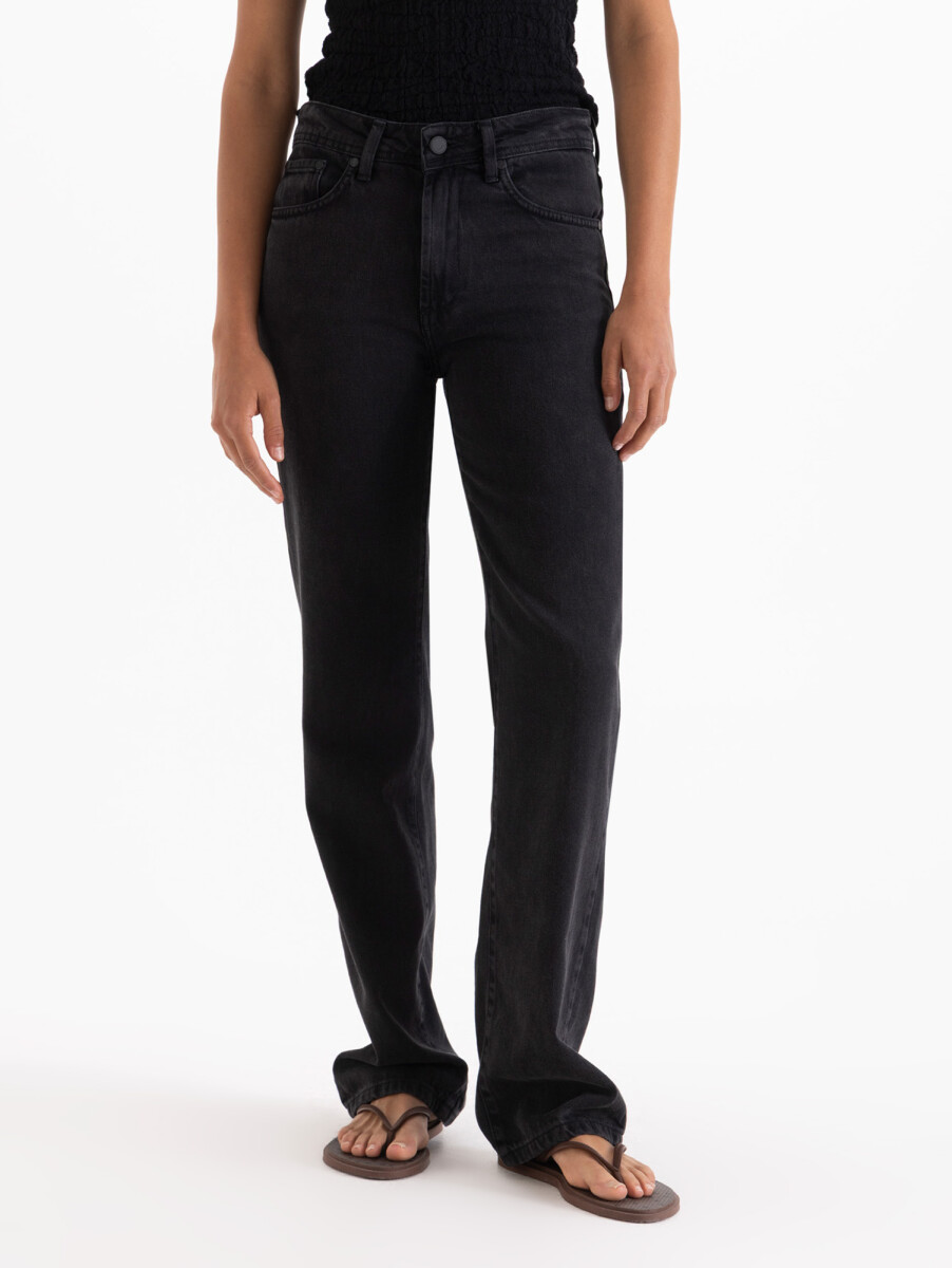 JEANS STRAIGHT BLACK 