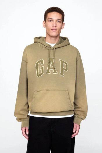 Buzo Canguro Logo Gap Hombre Thyme 19-0309 Tcx