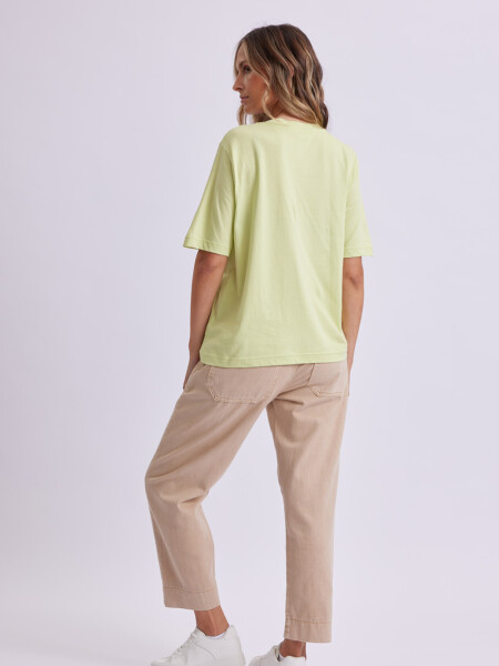 Pantalón jean liviano carrot Beige