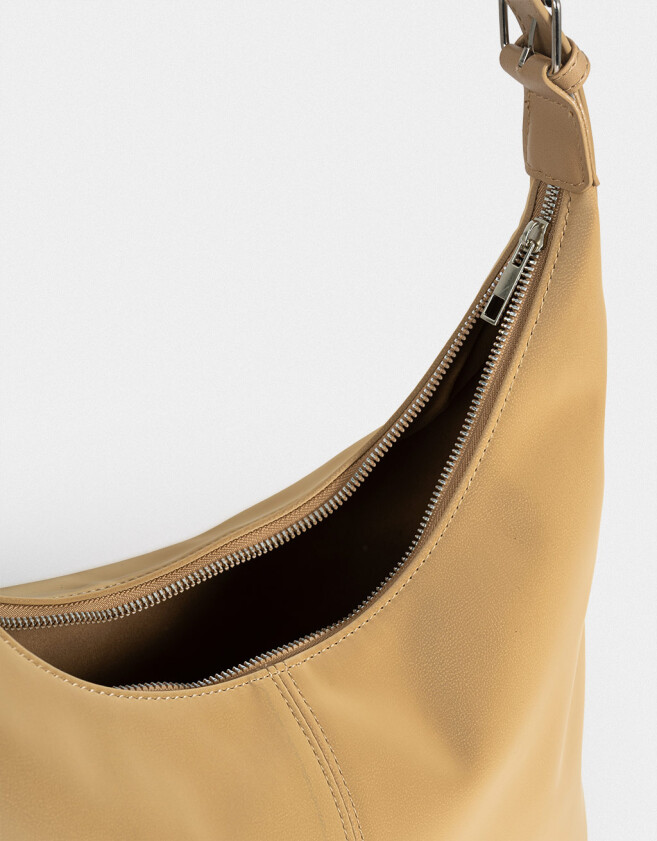 Saca Cartera Saca Con Charm - Marron Beige