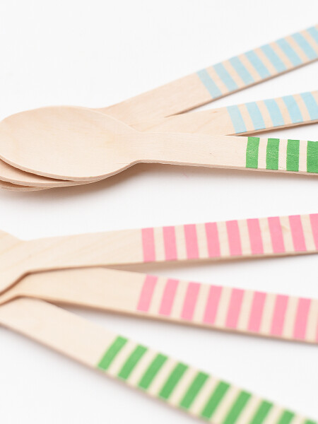 CUCHARA RAYITAS DE COLORES MULTICOLOR