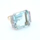 Anillo en oro 18k , aguamarina y brillantes. Anillo en oro 18k , aguamarina y brillantes.