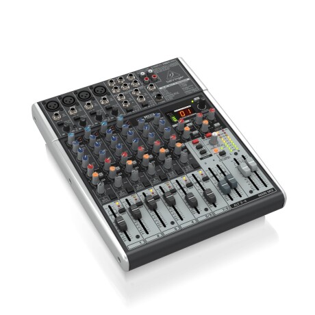 Consola Behringer Xenyx X1204usb Consola Behringer Xenyx X1204usb