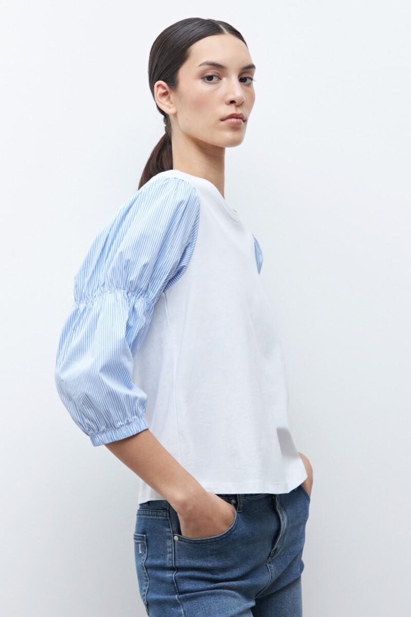 Remera mangas rayadas blanco