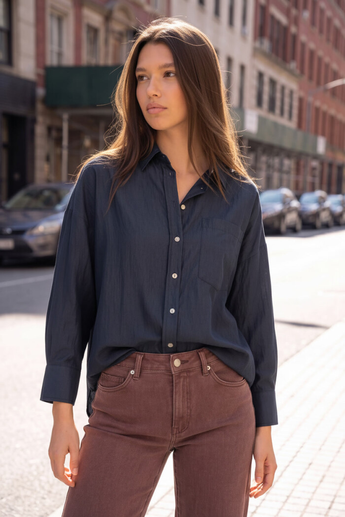 Camisa Con Bolsillo Delantero Denim