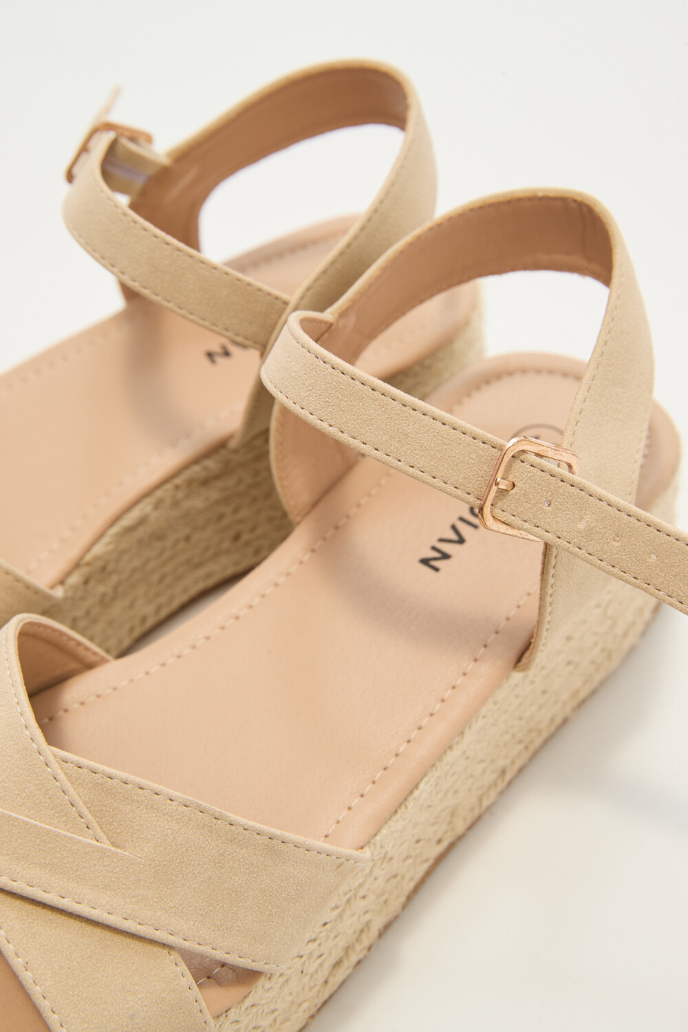 Sandalia Mawena Beige Claro