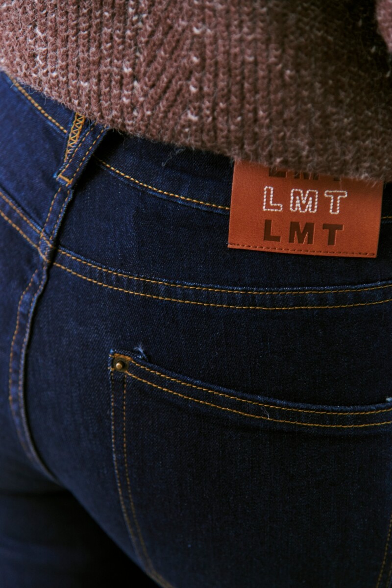 JEAN 220 AZUL OSC