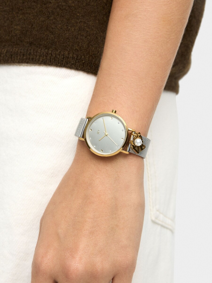 Reloj Bicolor De Punto Metálico Con Charm bicolor