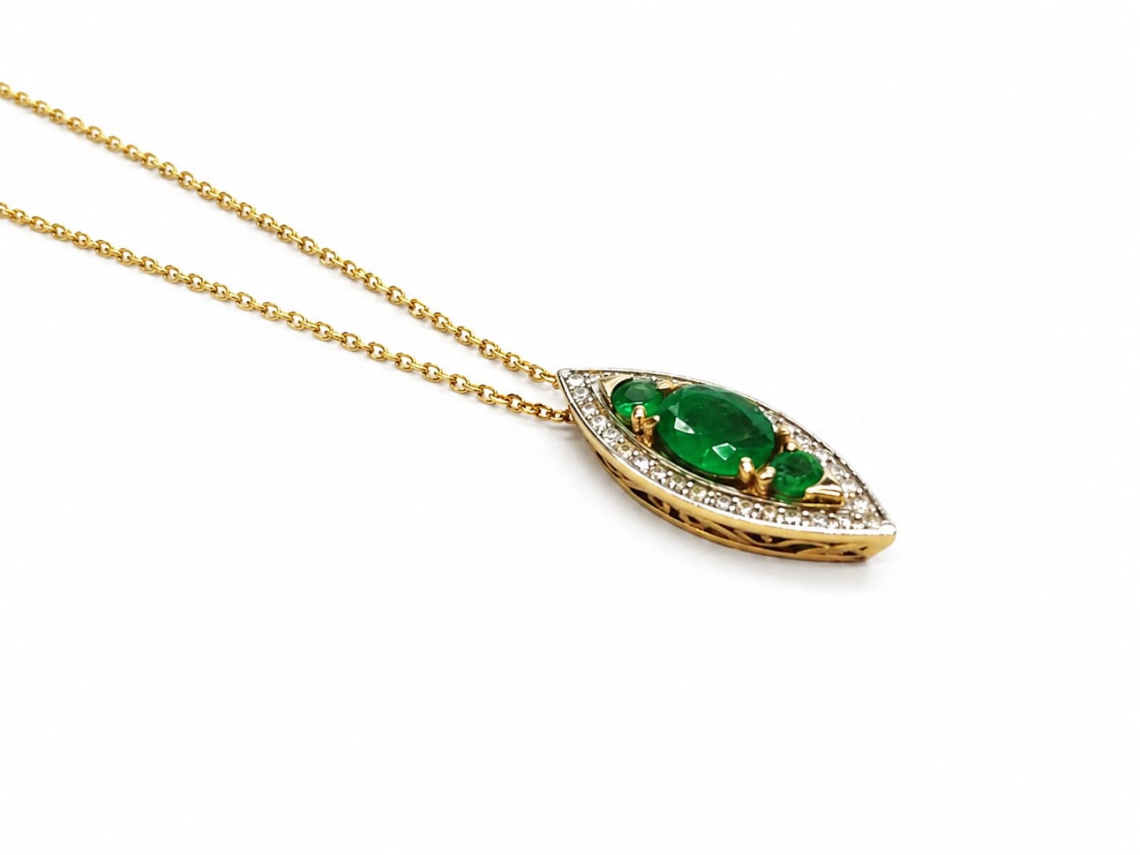 Conjunto Esmeralda y brillantes Oro 18 Kt 
