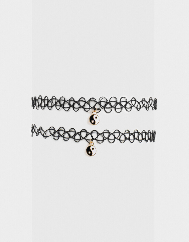 Chokers Tattoo Set De Chokers Con Dijes - Combinacion Bicolor